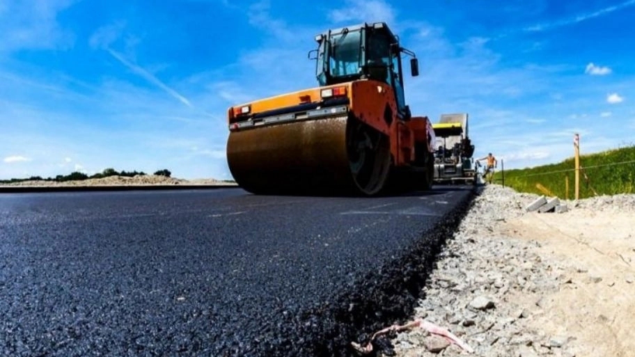 The role of bitumen in road construction and asphalt